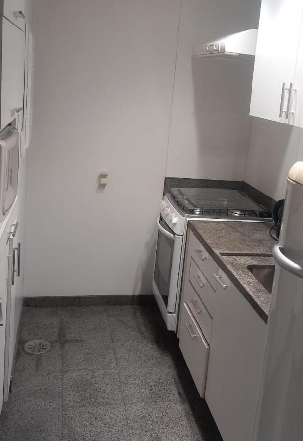 Apto 12 - George V Maria Lisboa Apartamento